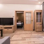 Locals Monastery Appartement