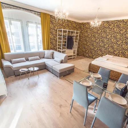Locals Monastery Apartment Prague