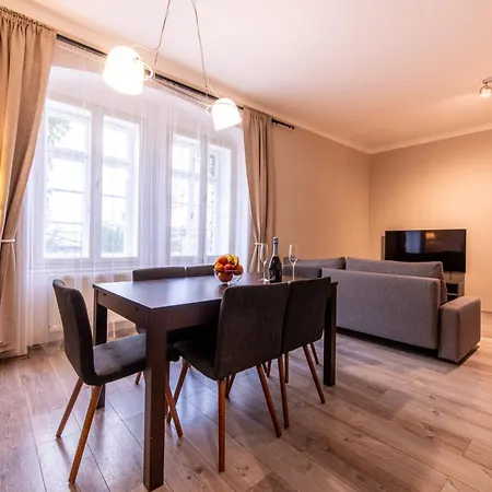 Apartamento Locals Monastery *