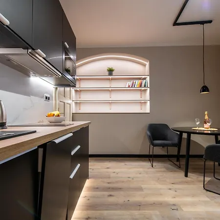 Locals Monastery Apartment