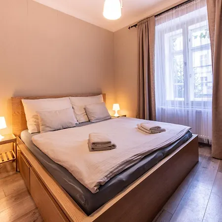 Locals Monastery Apartment *